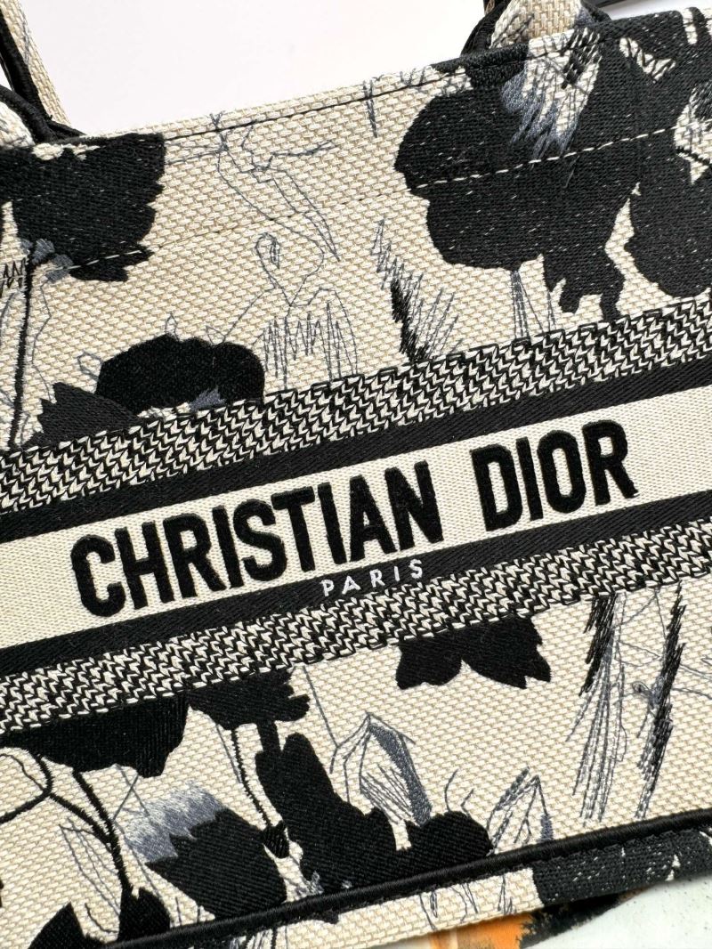 Christian Dior Shopping Bags